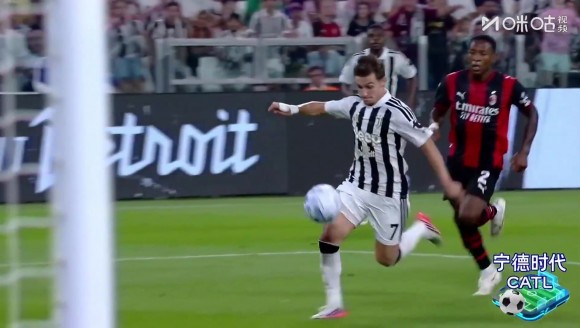 孔塞桑小角度外脚背射门！迈尼昂精力集中神勇扑出！